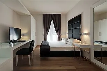 Lhp Hotell 4*